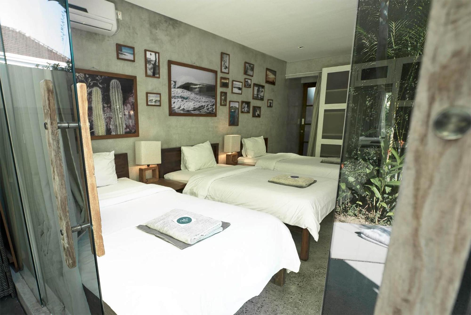 Surflodge Limasan Bali Kerobokan Buitenkant foto