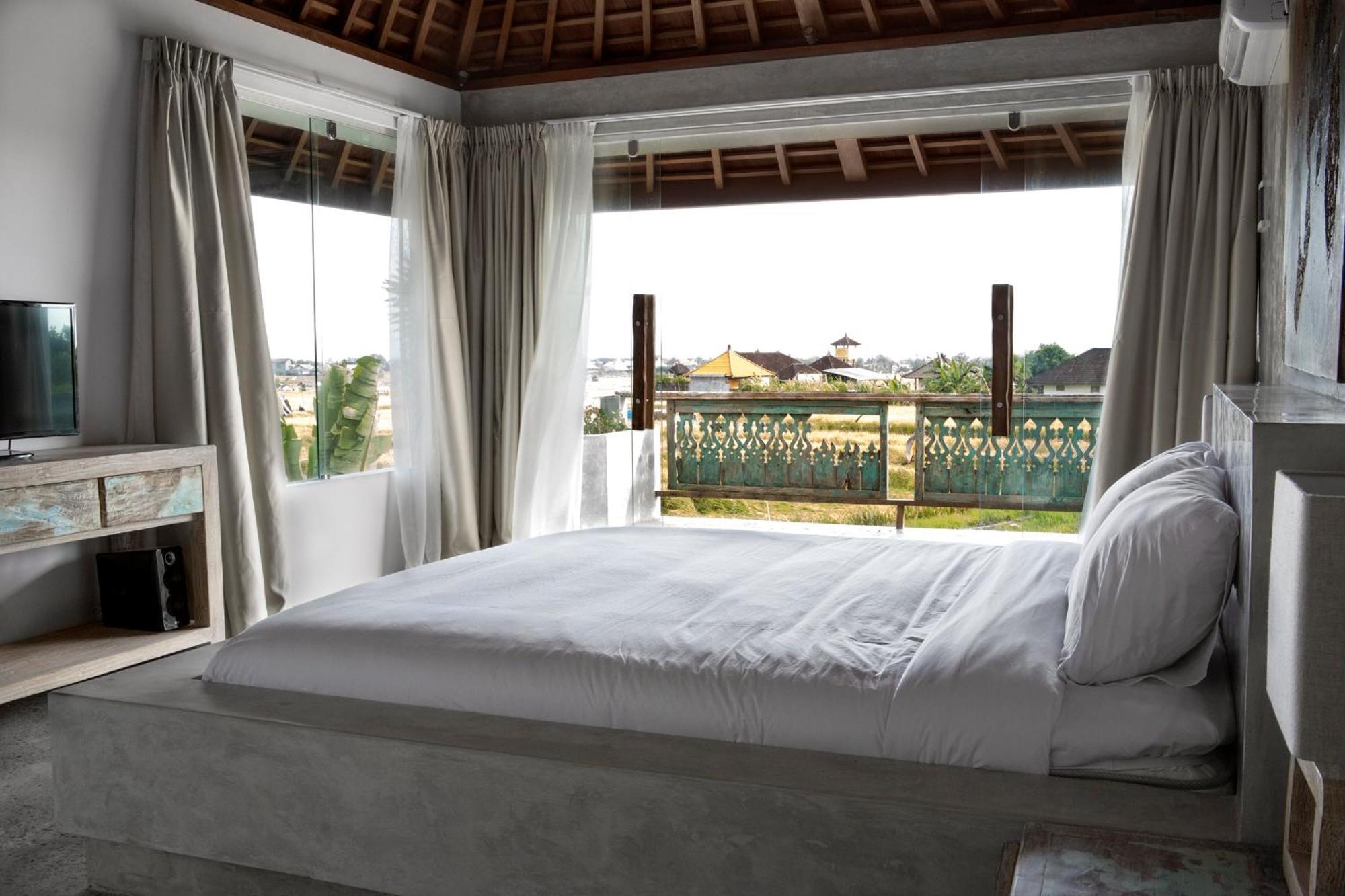 Surflodge Limasan Bali Kerobokan Buitenkant foto